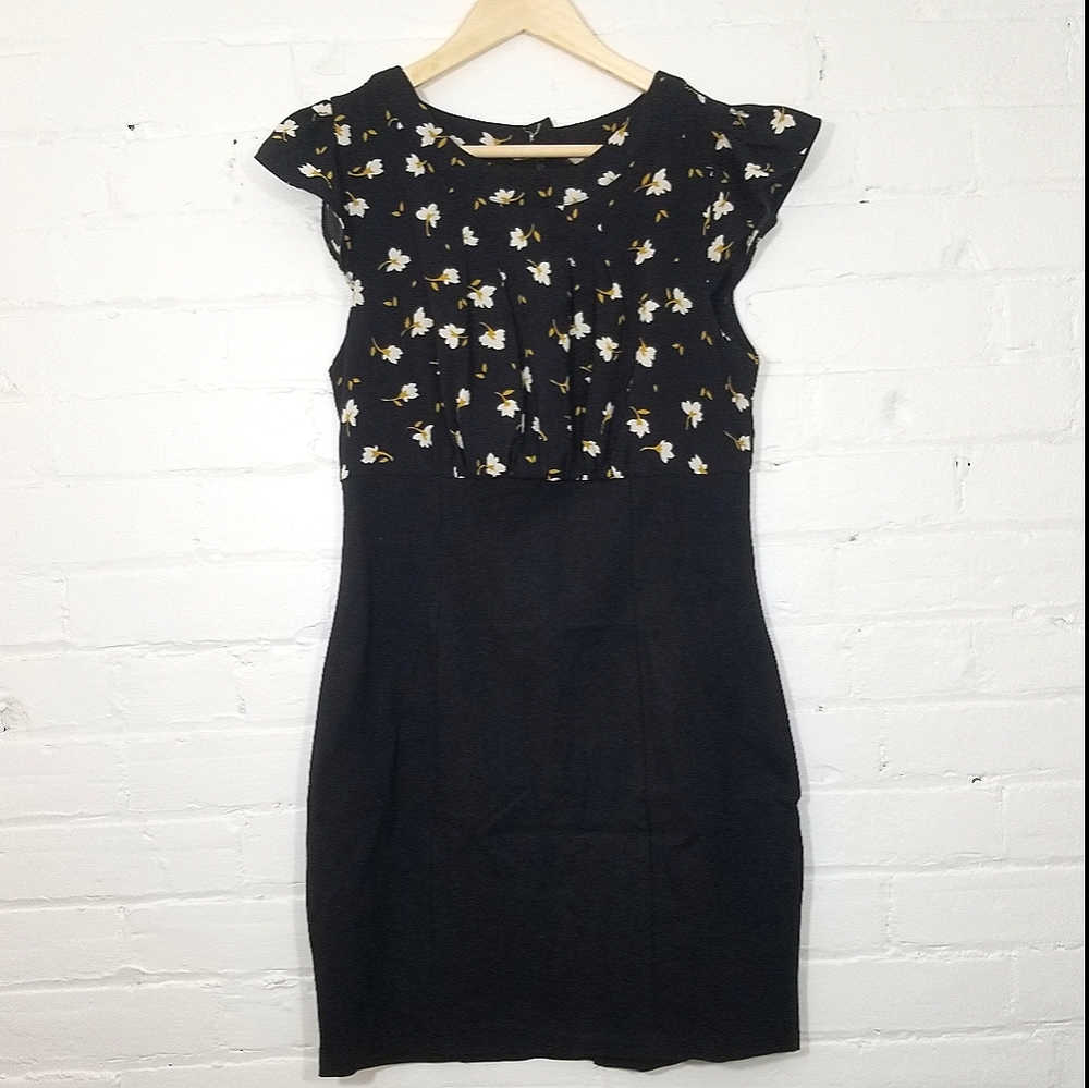 Darling - Dress - Medium